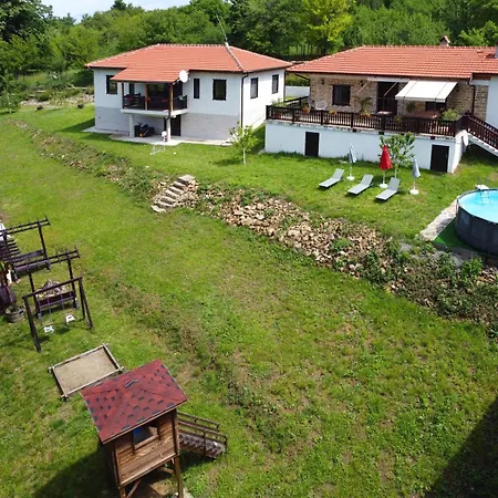 게스트하우스 къща райкови *